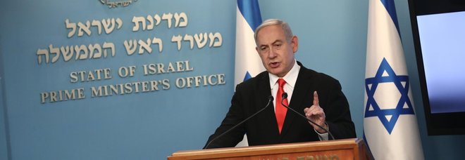Israele, accordo Netanyahu-Gantz: via a governo di unità nazionale Israele, accordo Netanyahu-Gantz: via a governo di unità nazionale
