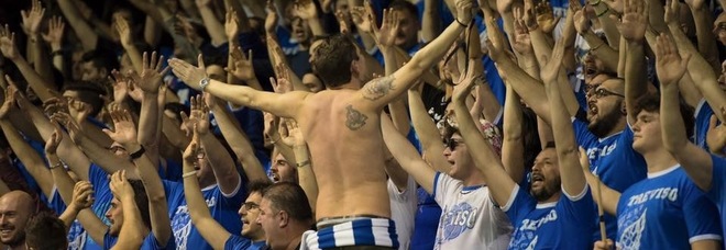 Tifosi al Palaverde Tifosi al Palaverde