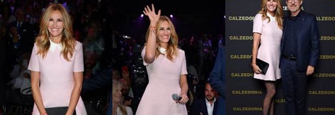 Julia Roberts sfila
per Calzedonia. Alla serata
anche Chiara Ferragni