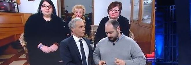 Giletti cuore d'oro: compra
l'auto nuova a chi si era visto
bruciare la vettura dalla mafia