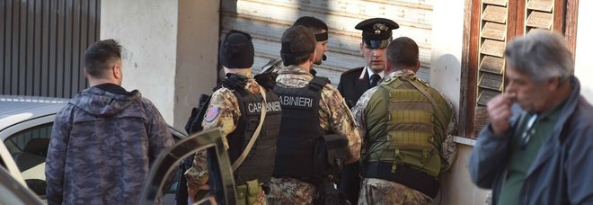 Catturato il killer di Vibo Valentia, è un 32enne: due morti e 3 feriti, giorno di follia Catturato il killer di Vibo Valentia, è un 32enne: due morti e 3 feriti, giorno di follia