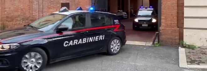 Pestato a sangue per un debito di 30 euro: è in coma farmacologico. Fermato l'aggressore