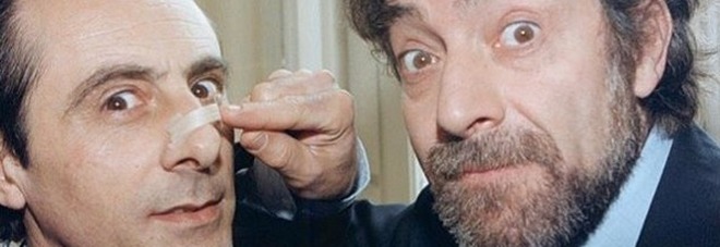 Isola dei Famosi, vince il cuore di Nino Formicola: ecco chi è Gaspare (l'altra metà di Zuzzurro) Isola dei Famosi, vince il cuore di Nino Formicola: ecco chi è Gaspare (l'altra metà di Zuzzurro)