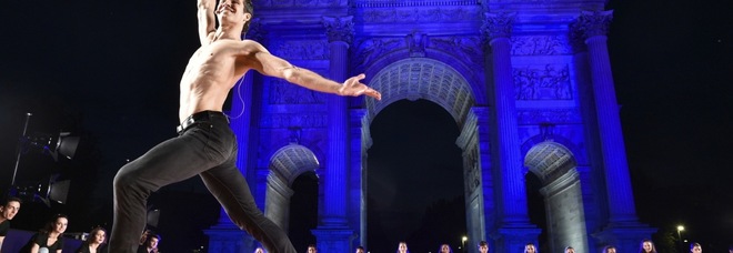 One dance, Roberto bolle, Andrea bocelli One dance, Roberto bolle, Andrea bocelli