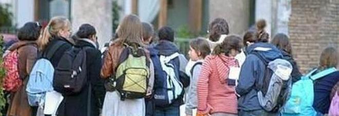Coronavirus, stop dei presidi alle gite scolastiche: «Troppi rischi»