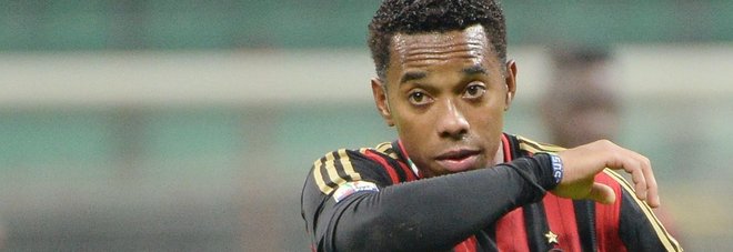 Ubriacò e stuprò ragazza assieme
a 5 amici: 9 anni all'ex del Milan