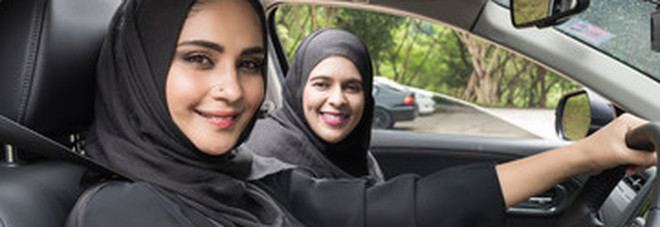 Le donne in Arabia Saudita speran o di poter viaggiare da sole, senza essere sempre scortate da un uomo