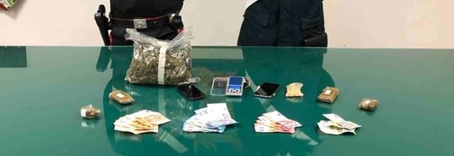 Due ragazzini trovati
carichi di hashish e marjuana
nel parco: arrestati