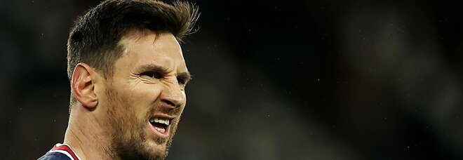 Leo Messi positivo al Covid, il pallone d'oro contagiato insieme a tre compagni del Psg