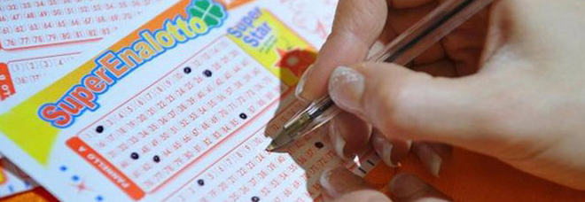 Superenalotto, la fortuna
fa tappa a Pergola: il "5"
vale tredicimila euro