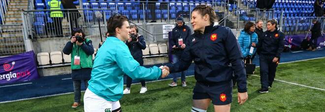 Rugby Sei Nazioni, solidarietà tra le donne: l'Irlanda deve fare la quarantena, la Francia rinuncia a giocare in casa e va a Dublino