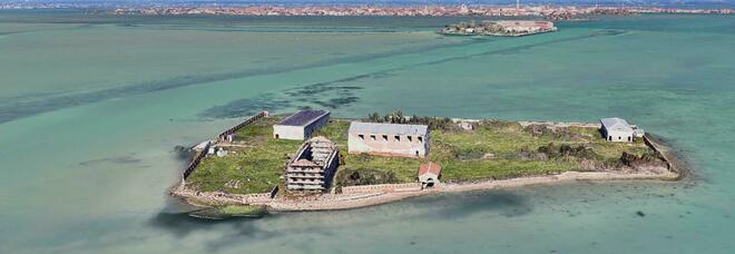 Venezia. In vendita l'isola di Santo Spirito per 9 milioni: era stata acquistata a 350mila euro. 24mila metri quadri e 150 abitanti