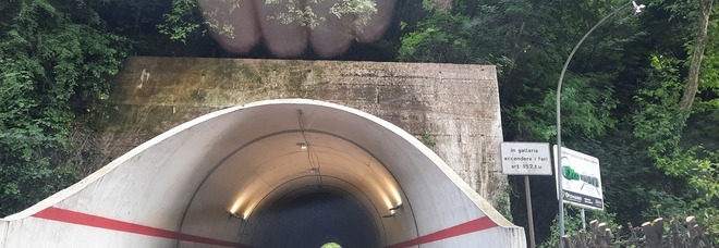 Frosinone, il tunnel di San Gerardo riaperto al traffico dopo due settimane