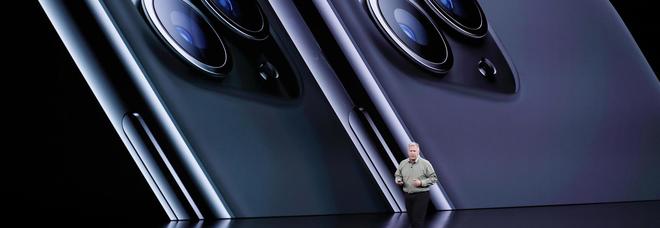 Apple, la presentazione dei nuovi iPhone in diretta Apple, la presentazione dei nuovi iPhone in diretta