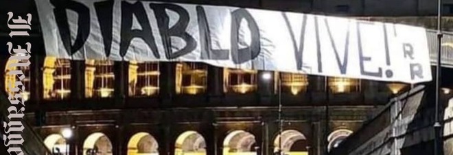 Agguato a Roma, striscione per Piscitelli al Colosseo: identificati 5 ultrà Agguato a Roma, striscione per Piscitelli al Colosseo: identificati 5 ultrà