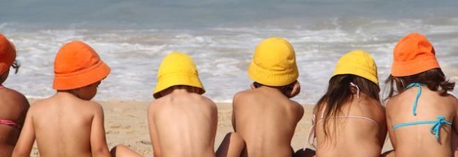 Bandiere Verdi 2018, ecco la lista delle spiagge adatte ai bimbi Bandiere Verdi 2018, ecco la lista delle spiagge adatte ai bimbi