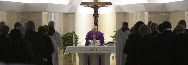 Papa Francesco invia aiuti all'Iran per le popolazioni alluvionate, par condicio tra sciiti e sunniti Papa Francesco invia aiuti all'Iran per le popolazioni alluvionate, par condicio tra sciiti e sunniti