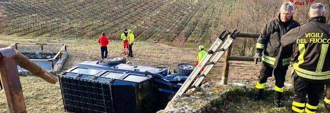 Incidente fatale: muore travolto e schiacciato dalla propria auto Incidente fatale: muore travolto e schiacciato dalla propria auto
