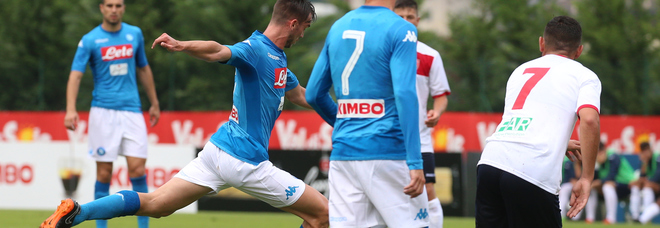 L'1-0 firmato da Ruiz (Newfotosud-Giacomo Di Laurenzio)