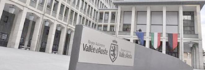 Vitalizi d’oro in Valle d’Aosta: versi uno, incassi il quintuplo Vitalizi d’oro in Valle d’Aosta: versi uno, incassi il quintuplo