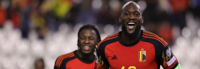 Lukaku, quattro gol in venti minuti con il Belgio: Azerbaigian sconfitto 5-0 Lukaku, quattro gol in venti minuti con il Belgio: Azerbaigian sconfitto 5-0
