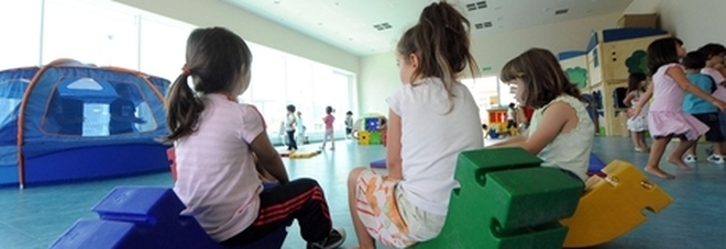 Asili: c'è limite per stranieri, 60 bambini a rischio esclusione Asili: c'è limite per stranieri, 60 bambini a rischio esclusione