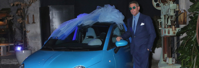 Il testimone Lapo dona a Cracco per le nozze la sua Abarth 500 realizzata da Garage Italia Il testimone Lapo dona a Cracco per le nozze la sua Abarth 500 realizzata da Garage Italia
