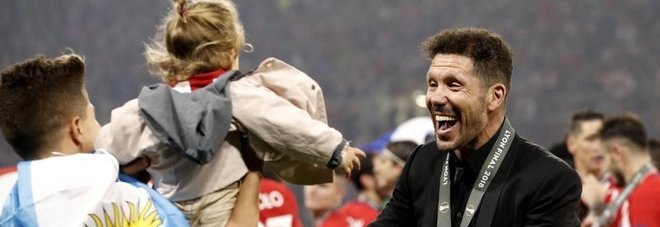 Simeone: «Questo trofeo è il modo migliore per rialzarsi». Garcia: «Ci riproveremo l’anno prossimo»