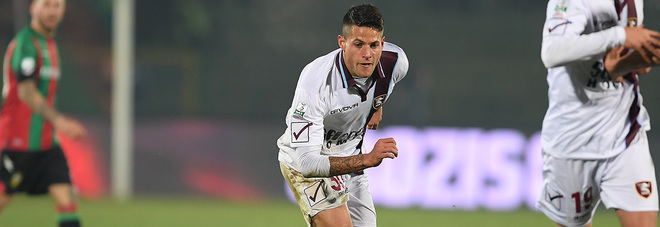 Salernitana, Rossi si fa male
in Nazionale: a rischio per sabato