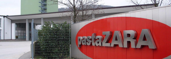 Pasta Zara, il vicepresidente avvisa i dipendenti: «Non metto più piede lì» Pasta Zara, il vicepresidente avvisa i dipendenti: «Non metto più piede lì»