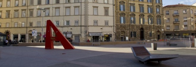 Uccide l'ex moglie
e si suicida in bagno: orrore
nello studio di un dentista