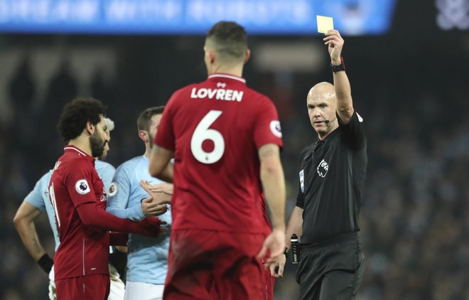 Insulti social, il croato Lovren squalificato un turno per offese allo spagnolo Ramos