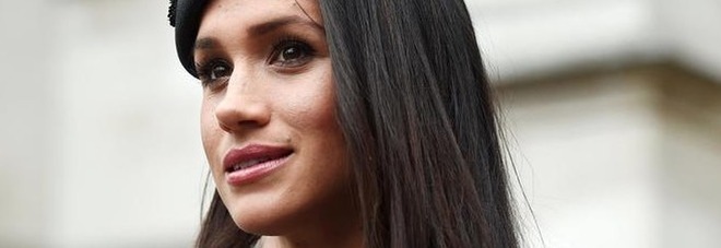 «Meghan Markle si comporta
come Lady Diana
Finirà allo stesso modo»