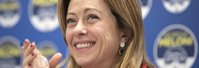 Sondaggi, balzo di FdI: a 2 punti da M5S. Pd sopra il 20%, Lega stabile al 28 Sondaggi, balzo di FdI: a 2 punti da M5S. Pd sopra il 20%, Lega stabile al 28