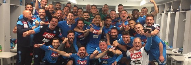 Il Napoli vince: il parroco della basilica del Rione Sanità suona le campane per 17 minuti di fila