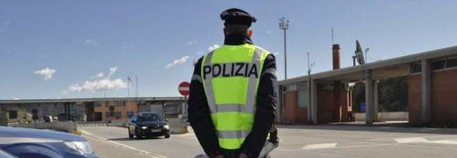 Non poteva rientrare in Italia fino al 2025: arrestato pluripregiudicato Non poteva rientrare in Italia fino al 2025: arrestato pluripregiudicato