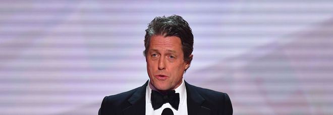 Hugh Grant e la crisi di mezza età: «Ormai sono troppo vecchio per le commedie romantiche» Hugh Grant e la crisi di mezza età: «Ormai sono troppo vecchio per le commedie romantiche»