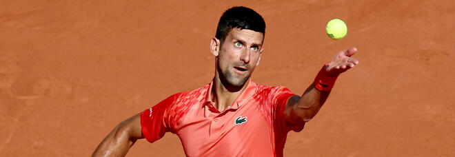 Roland Garros, Djokovic in semifinale: battuto Khachanov in 4 set