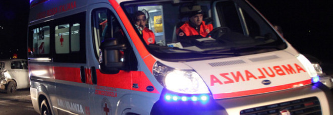 Esce per una passeggiata
con il cane, ragazza ventenne
investita da un’auto pirata