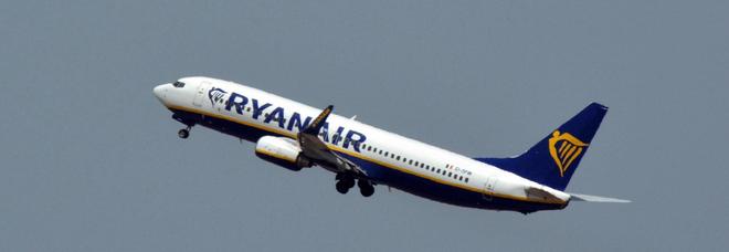Ryanair: accordo preliminare con sindacato tedesco degli assstenti di volo Ryanair: accordo preliminare con sindacato tedesco degli assstenti di volo