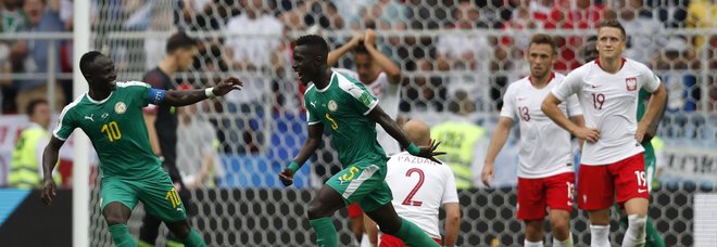 Il Senegal supera la Polonia 2-1