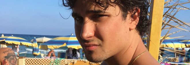 Sbalzato dalla moto guidata dall'amico: Gioele Brasiliani, la sua vita spezzata a 22 anni Sbalzato dalla moto guidata dall'amico: Gioele Brasiliani, la sua vita spezzata a 22 anni