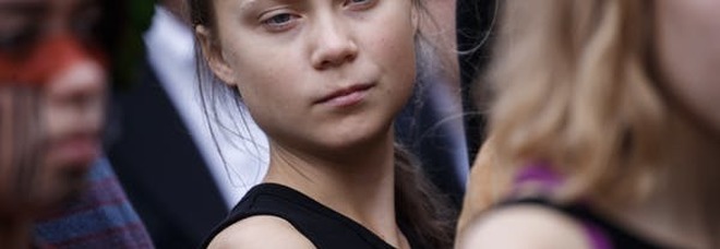 Greta bullizzata perchè ha rotto l'incantesimo, non si arresta la campagna denigratoria e misogina
