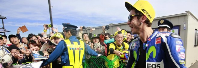 Motegi, pole position per Valentino Rossi, in prima fila Marquez e Lorenzo: «Una soddisfazione unica»