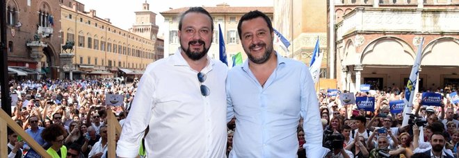 Ferrara, vince la Lega: Fabbri sindaco, scalza la sinistra dopo 70 anni Ferrara, vince la Lega: Fabbri sindaco, scalza la sinistra dopo 70 anni