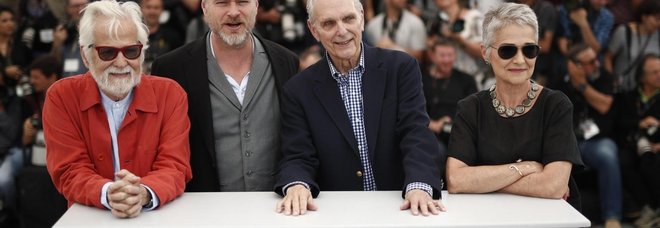Da sinistra, Jan Harlan, Christofer Nolan, Keir Dullea e Katharina Kubrick Da sinistra, Jan Harlan, Christofer Nolan, Keir Dullea e Katharina Kubrick