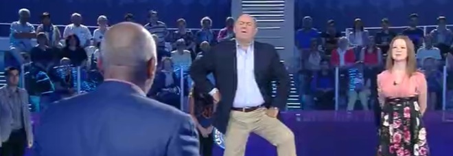 'Caduta libera', l'ospite di Gerry Scotti non è un concorrente qualsiasi: ecco perché 'Caduta libera', l'ospite di Gerry Scotti non è un concorrente qualsiasi: ecco perché