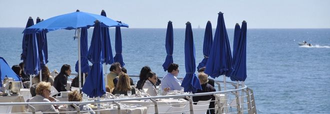La Vecchia Pineta sul Lido di Roma, un occhio al panorama e uno ai prezzi