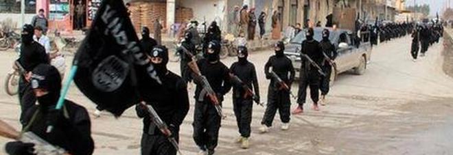 Europol, nuova allerta Isis: «Stanno arrulando donne jihadiste per rilancio califfato» Europol, nuova allerta Isis: «Stanno arrulando donne jihadiste per rilancio califfato»