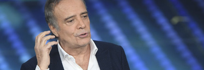 Enrico Montesano One Man Show a Santa Severa: «Con i miei monologhi voglio disturbare. Alla mia età me lo posso permettere»